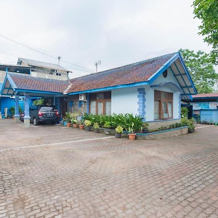 מלון Reddoorz Syariah At Jl Pangeran Hidayatullah סיאנג'ור מראה חיצוני תמונה