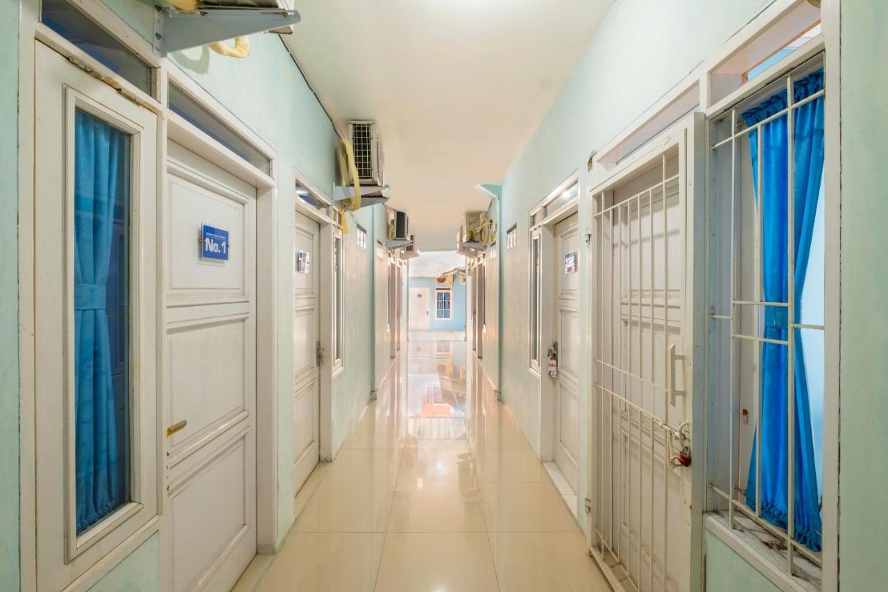 מלון Reddoorz Syariah At Jl Pangeran Hidayatullah סיאנג'ור מראה חיצוני תמונה
