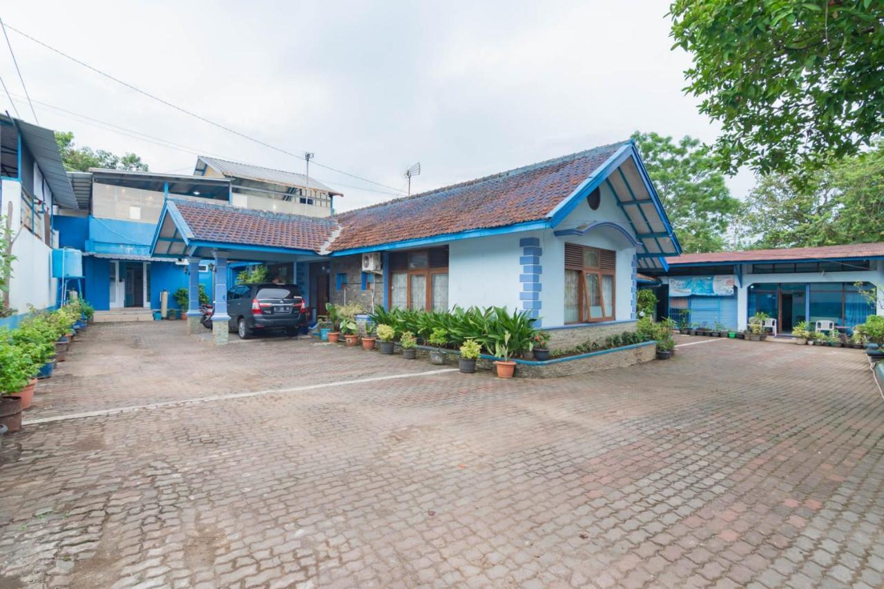 מלון Reddoorz Syariah At Jl Pangeran Hidayatullah סיאנג'ור מראה חיצוני תמונה