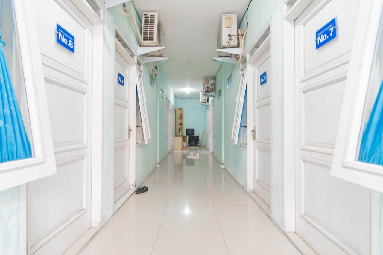 מלון Reddoorz Syariah At Jl Pangeran Hidayatullah סיאנג'ור מראה חיצוני תמונה