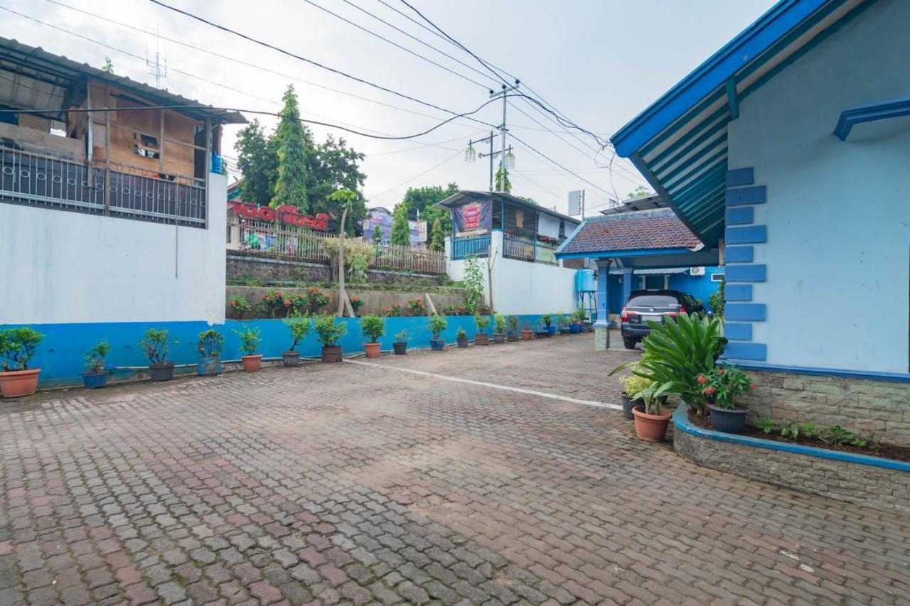 מלון Reddoorz Syariah At Jl Pangeran Hidayatullah סיאנג'ור מראה חיצוני תמונה